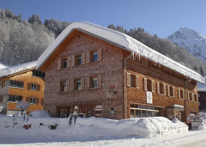 Tre Soli Appartements Restaurant Schoppernau